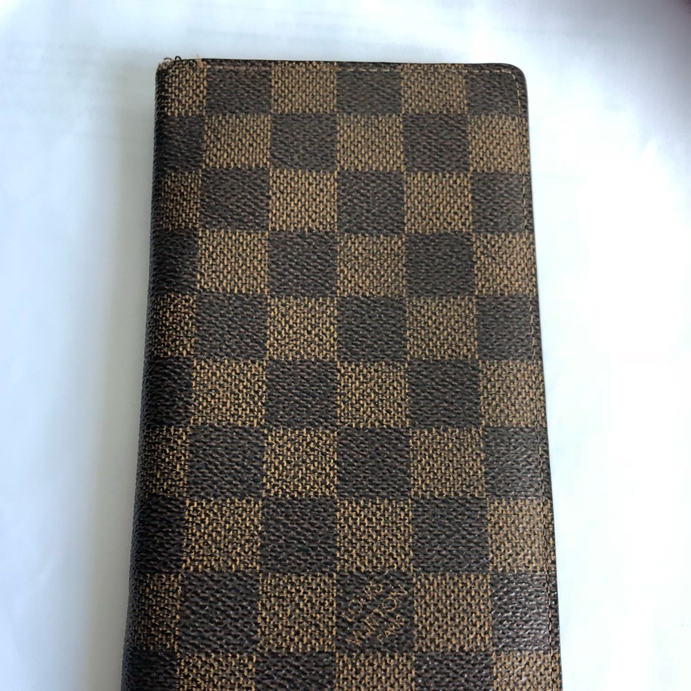 Authentic checkbook cover Louis Vuitton